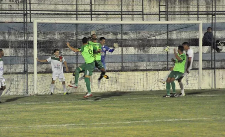 Corinthians e Arco Íris lideram Campeonato Caruaruense