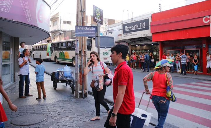 Comércio de Caruaru funcionará normalmente na segunda-feira (16)