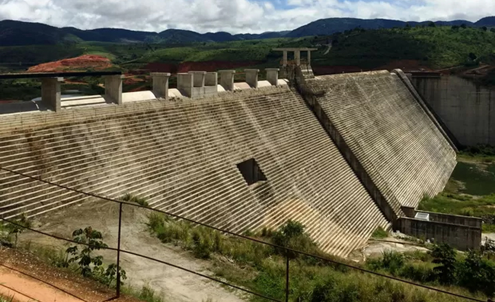 Governo de Pernambuco lança edital de licitação para Adutora de Serro Azul
