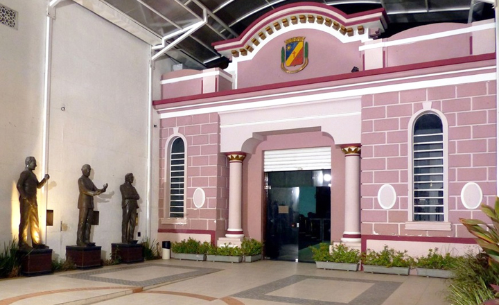 Sessão Solene da Câmara Municipal de Caruaru celebra 500 anos da Reforma Protestante