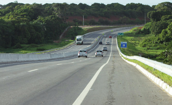 Em Pernambuco, 56% das rodovias são consideradas péssimas