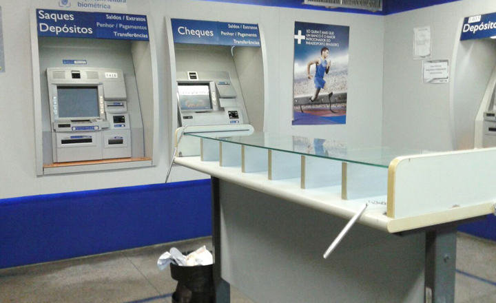 Procon notifica bancos e financeiras de crédito em Pernambuco