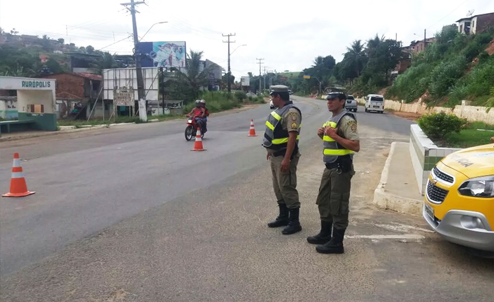 Estradas de Pernambuco registram 25 acidentes de Carnaval