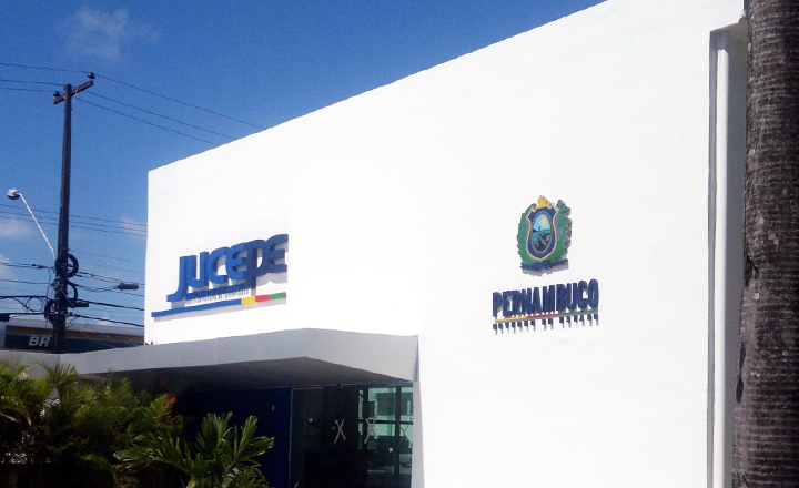 Registro de 12 mil empresas de Pernambuco pode ser cancelado