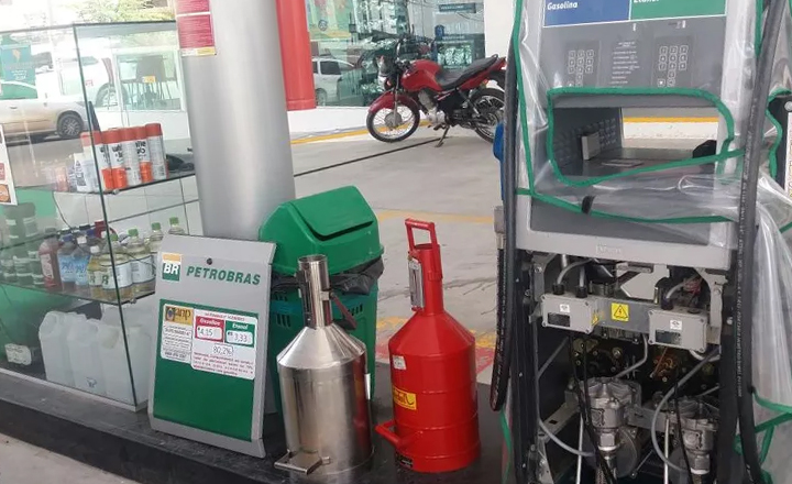 Polícia Civil fiscaliza postos de combustíveis de Caruaru