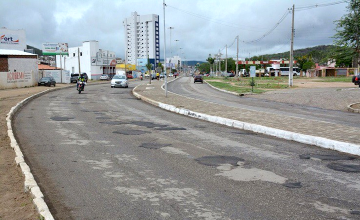 Ministério Público recomenda manutenção emergencial na PE-160