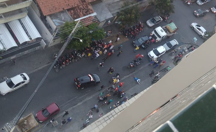 Tiroteio é provocado durante tentativa de assalto a carro-forte em Caruaru
