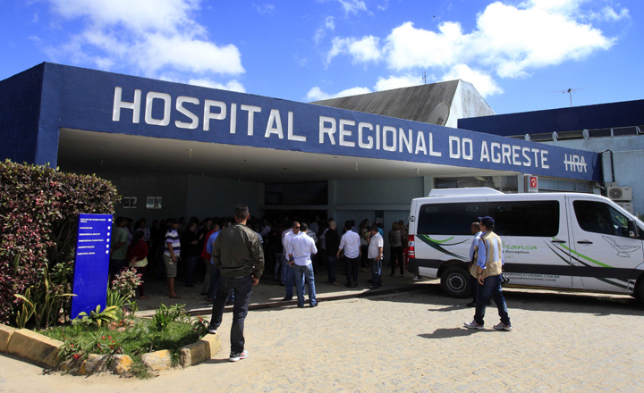 Hospital em Caruaru sedia palestra sobre terapia nutricional enteral