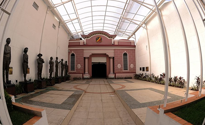 Projeto sobre enfrentamento à violência contra a mulher é apresentado na Câmara Municipal de Caruaru