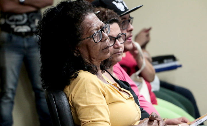 Palestra sobre direitos das mulheres com câncer é promovida em Caruaru