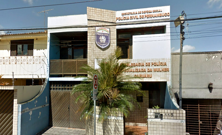 Homem é preso por manter esposa em cárcere privado em Caruaru