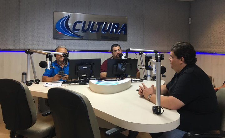 Para Wolney Queiroz, práticas de Raquel Lyra são “atrasadas”