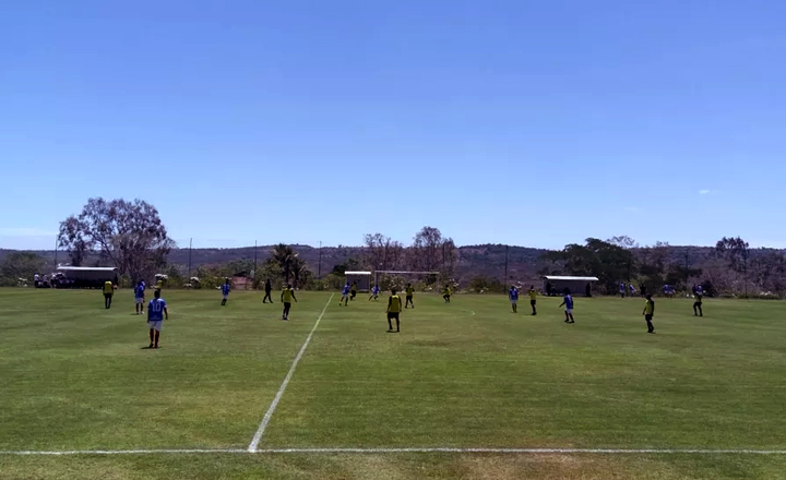 Central goleia Agape por 7 a 1 em jogo-treino