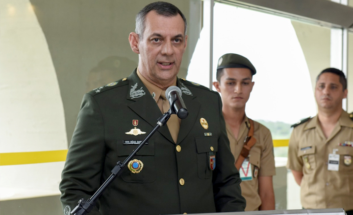 General de Pernambuco é anunciado como porta-voz do Planalto