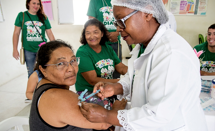 Nova etapa de Campanha de Vacinação contra Gripe tem início em Caruaru