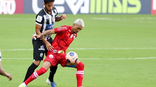 Em jogo de gols contra, Central perde do Náutico e é eliminado do Pernambucano