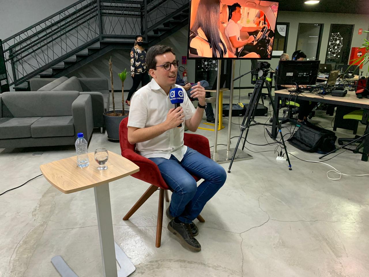 “Com fome não se brinca, o kit é um faz de conta”, diz Raffiê Dellon