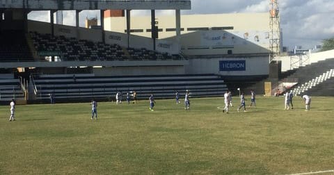 Central vence Jacyobá-AL, mas é eliminado da Série D