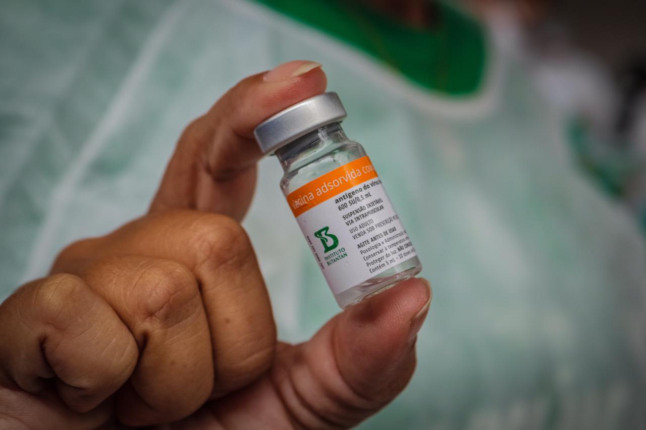 Secretaria de Saúde de Caruaru convoca idosos para vacinação da 2ª dose de CoronaVac