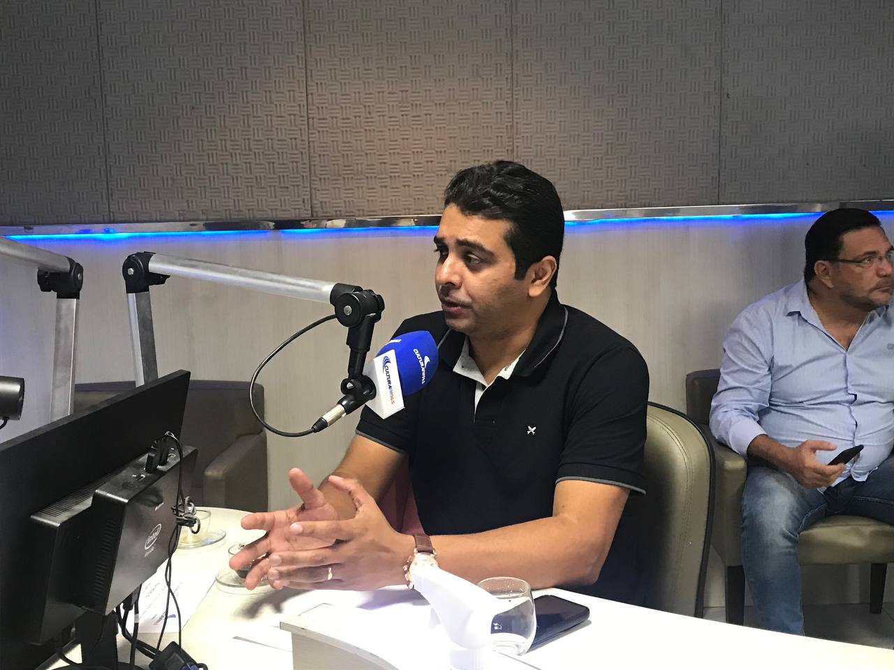 “Eu não sou bolsonarista”, diz Fernando Rodolfo no Mega Paredão