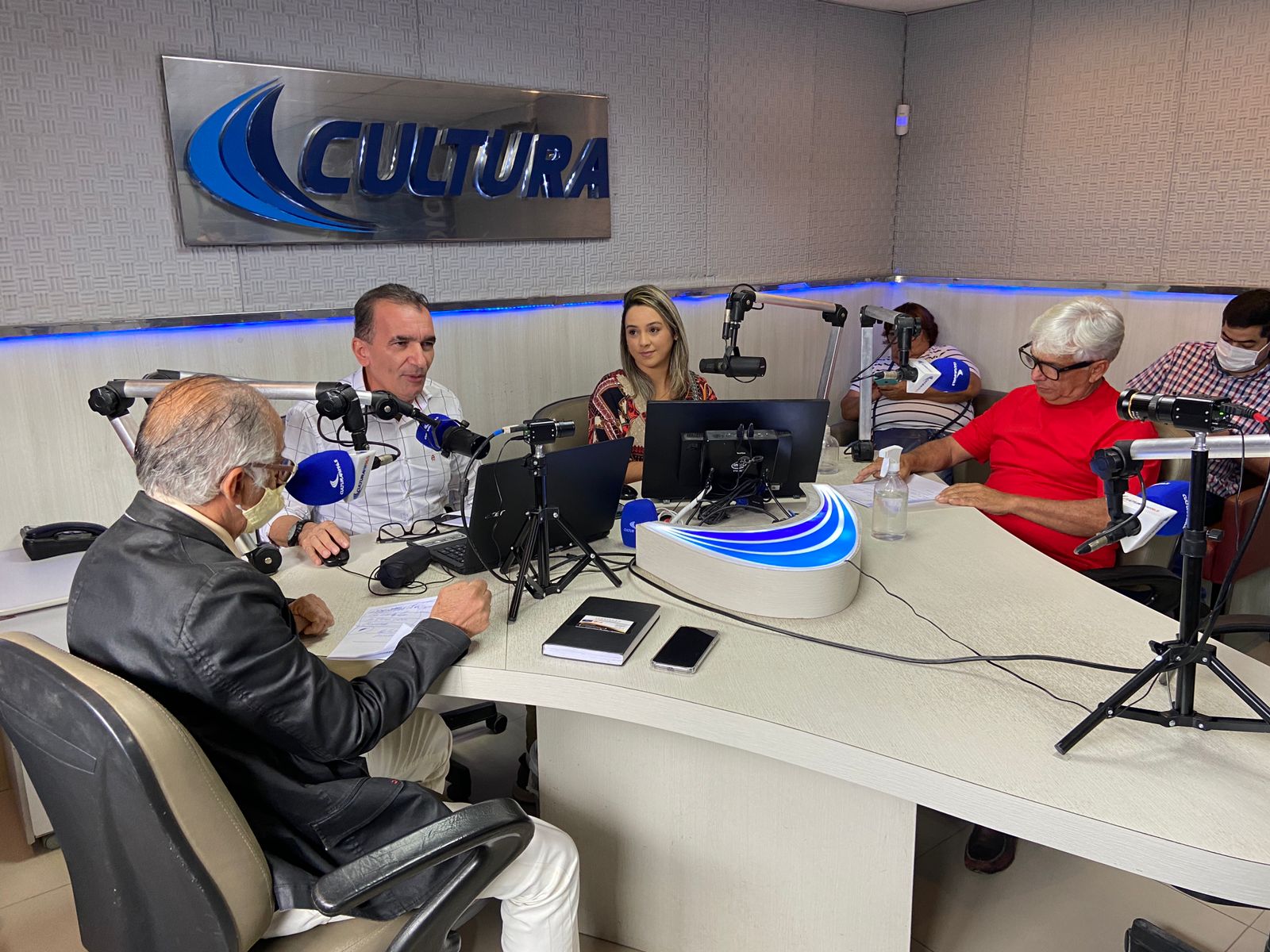 Entrevista: pré-candidatos(as) a deputado(a) federal