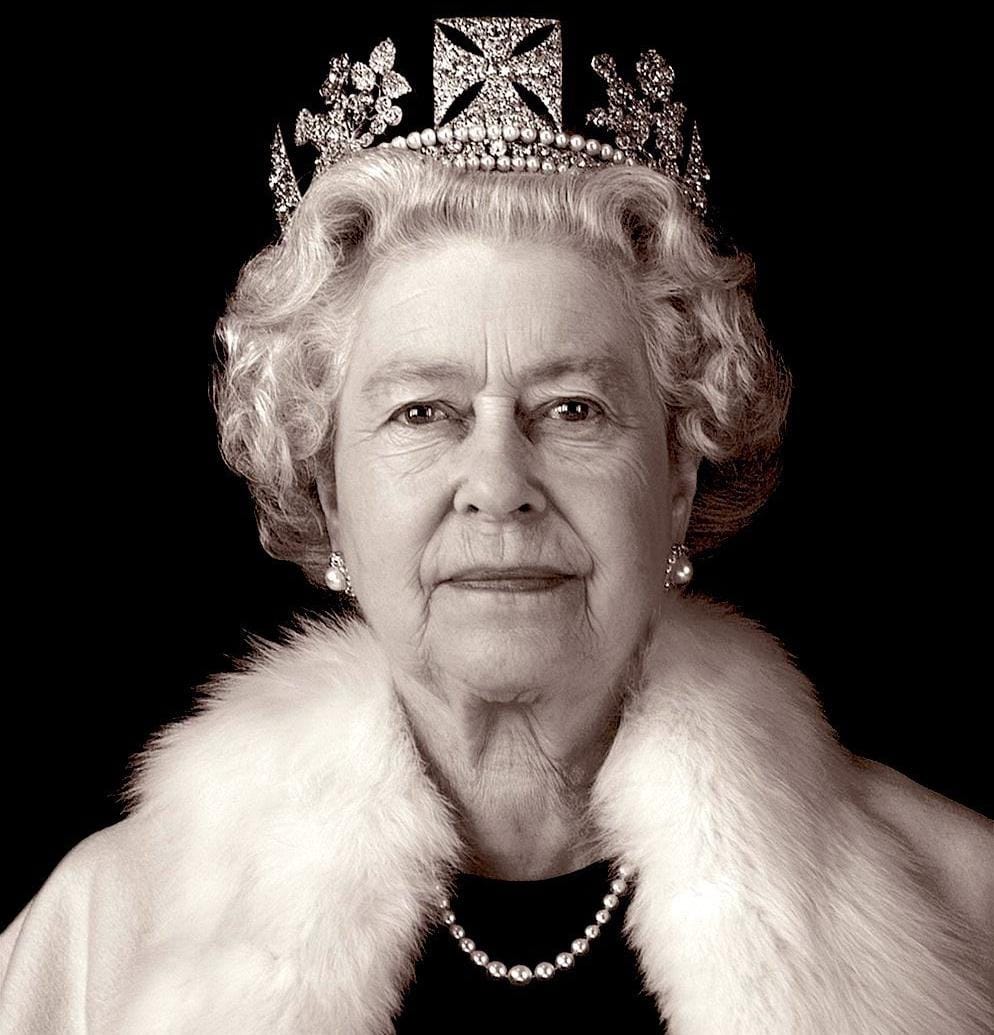 Família Real Britânica confirma morte da Rainha Elizabeth II