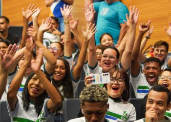 Também estão sendo ofertados cursos profissionalizantes (Imagem: Divulgação)