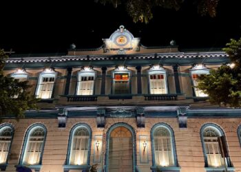 O suspeito foi detido por porte ilegal de armas (Imagem: Divulgação)