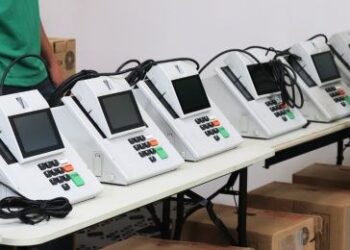 TRE-PE inicia preparação das urnas eletrônicas em Caruaru