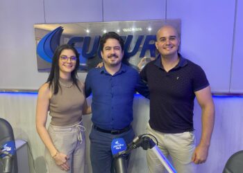 Situação econômica do país foi tema do “Mesa Redonda” desta sexta-feira (24)