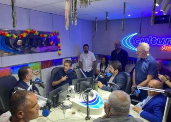 Ministro André de Paula afirma que João Campos ‘só por azar’ não vencerá as eleições de 2026, pois enfrentará Raquel Lyra