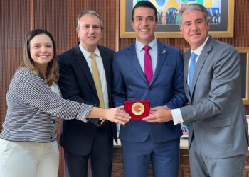 Caruaru recebe Selo Nacional Compromisso com a Alfabetização