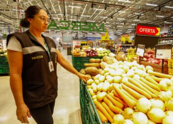 Levantamento aponta redução do preço médio da cesta básica em Caruaru 
