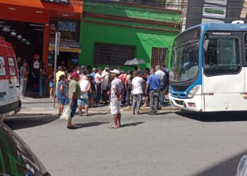 Motorista de ônibus morre em serviço no centro de  Caruaru