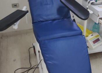 Custodiados da penitenciária de Caruaru reformam cadeiras do Hemope