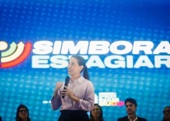 Governo de Pernambuco oferece mais de 20 mil vagas de estágio no Estado
