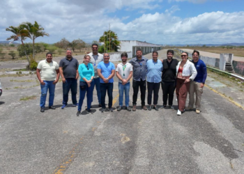 Comitiva realiza visita no autódromo Ayrton Senna, em Caruaru