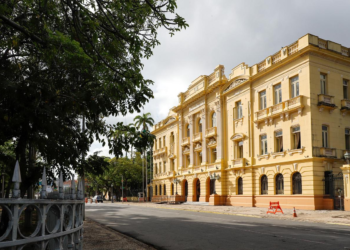 Governo lança Plano Estadual para a População em Situação de Rua