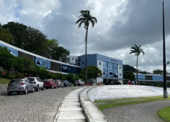 UFRPE abre concurso com vagas para professores