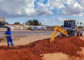Após retirada de ligações clandestinas jucazinho triplica vazão