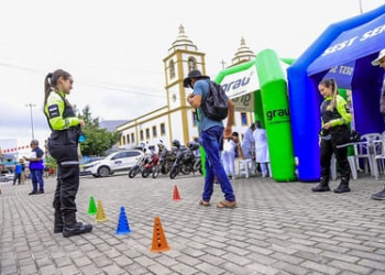 Município realiza ação alusiva  Maio Amarelo no Marco Zero  