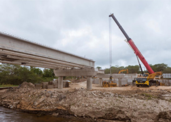 AMC interdita trecho no desvio localizado ao lado da ponte do Alto do Moura 