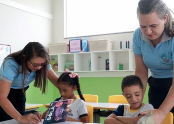 Governo sanciona novo piso de R$ 5,1 mil para professores da educação básica