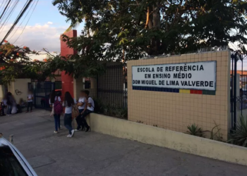 Caravana com oferta de serviços gratuitos chega ao bairro Vassoural em Caruaru