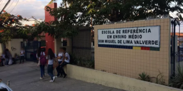 Caravana com oferta de serviços gratuitos chega ao bairro Vassoural em Caruaru