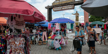Feira da Moda terá mudança de horário durante o mês de agosto