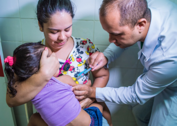 Aplicação do segundo reforço da vacina contra a poliomielite começa hoje (3) em Caruaru