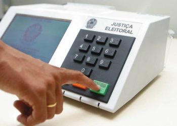 Caruaru deve ter 20 candidatos a deputado federal e estadual