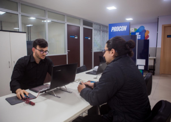 Procon Caruaru passa a oferecer atendimento aos consumidores no Expresso Cidadão
