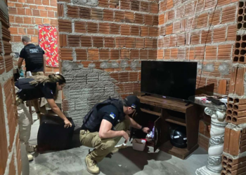 Polícia deflagra operação contra organização criminosa suspeita de tráfico de drogas em São Caetano
